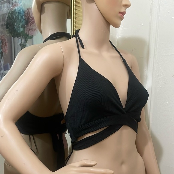 Hello Molly Black Triangle Bikini - Picture 4 of 6